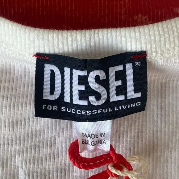 洗練されたデザイン　DIESEL A19911 T-HUPY-OD Lサイズ Diesel Men's T Lift G1 White Red Logo Print Ribbed Top sz XXL Street